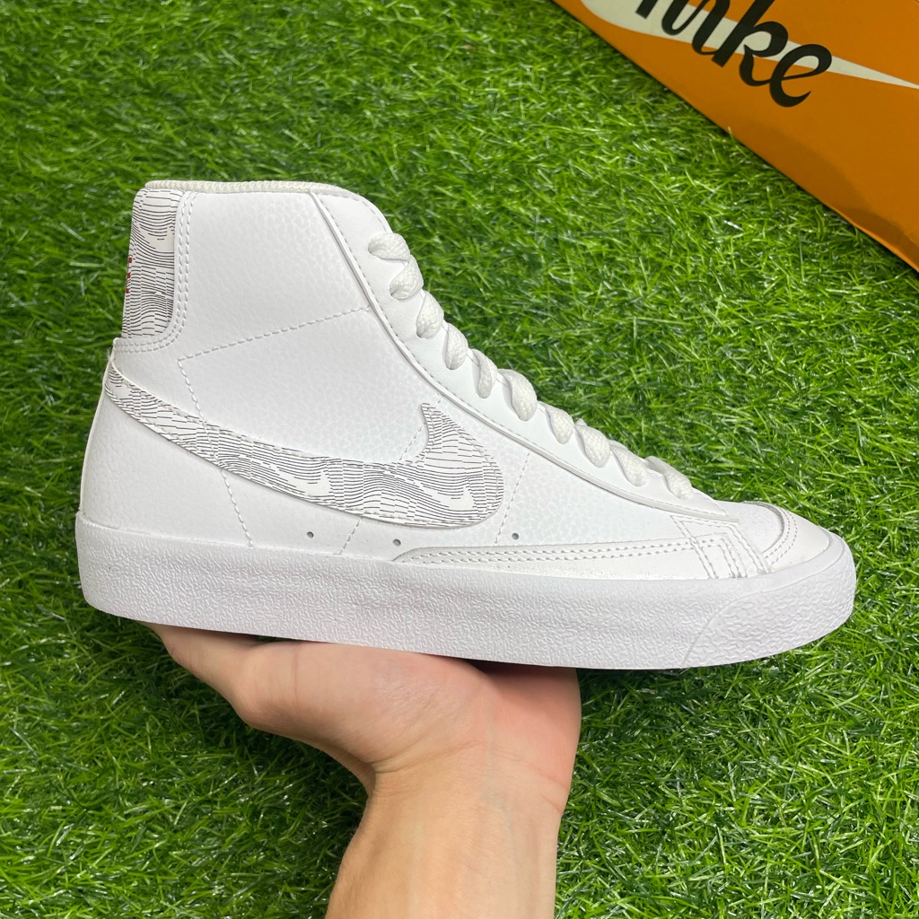 Nike Blazer Mid 77 White Logo Print Size Womens 65 Brand New With Box